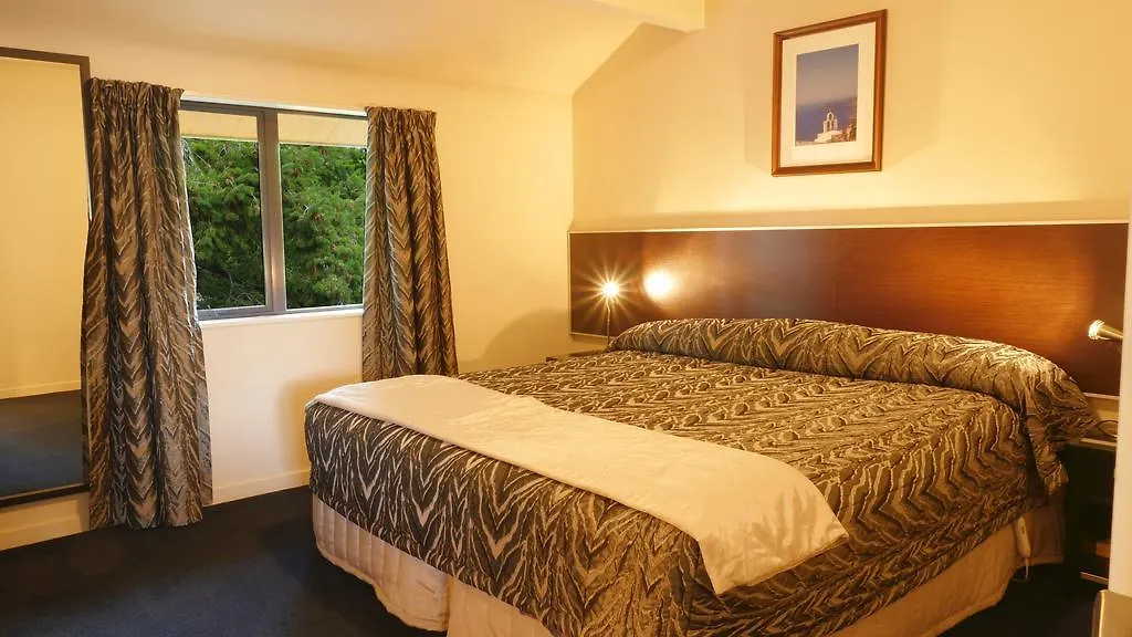 מלון דירות כרייסטצ'רץ' Randolph Motel Apartments